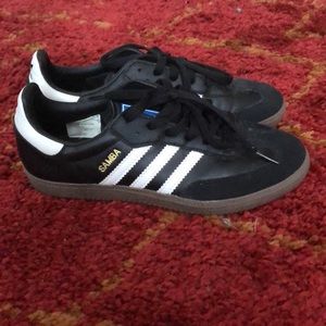 ADIDAS SAMBAS men’s 4.5= women’s 6.5